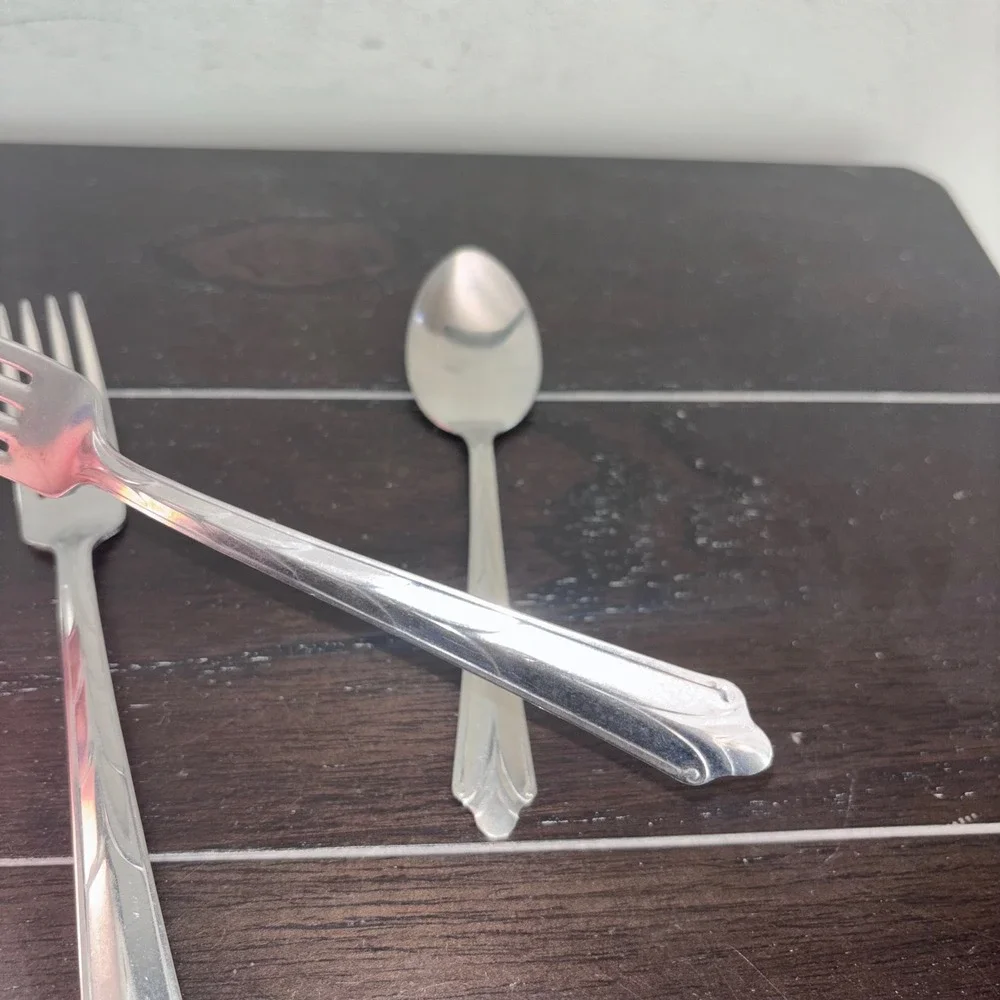 Ekco 18-8 | Stainless USA | Kenilworth | Flatware‎ Set-2 Dinner Forks 1 Teaspoon